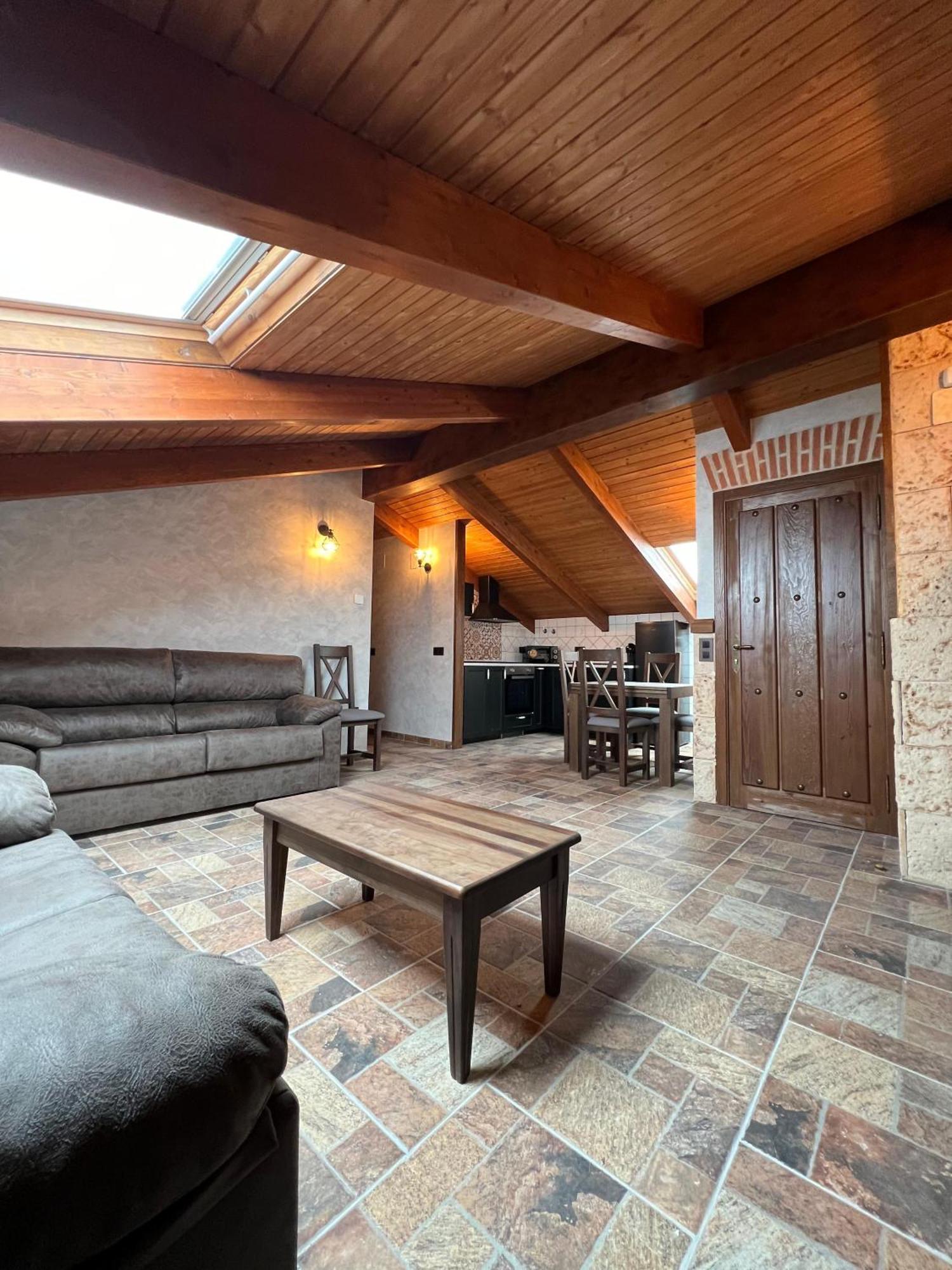 Casa Rural El Torreon Fontiveros الغرفة الصورة