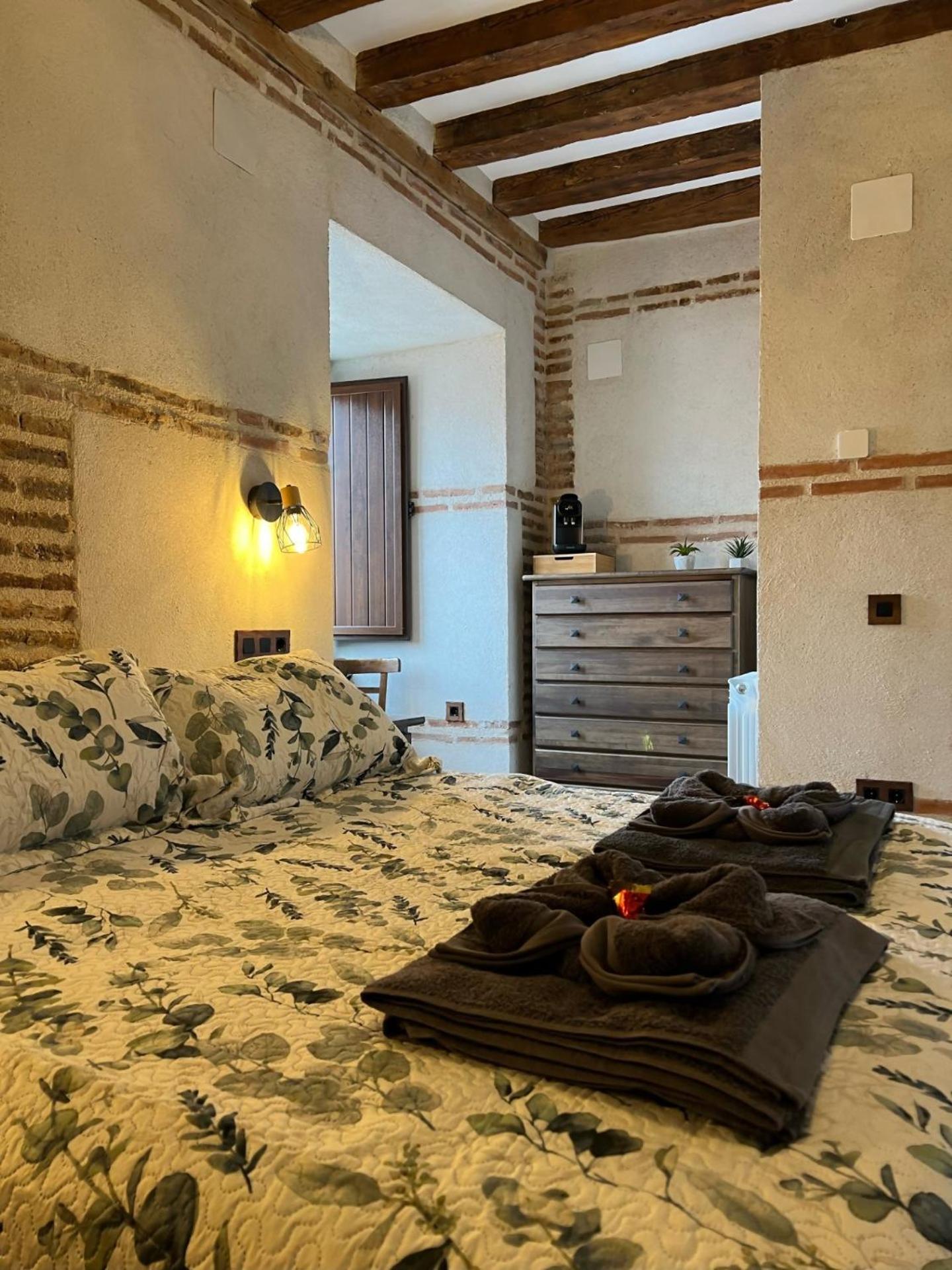 Casa Rural El Torreon Fontiveros الغرفة الصورة