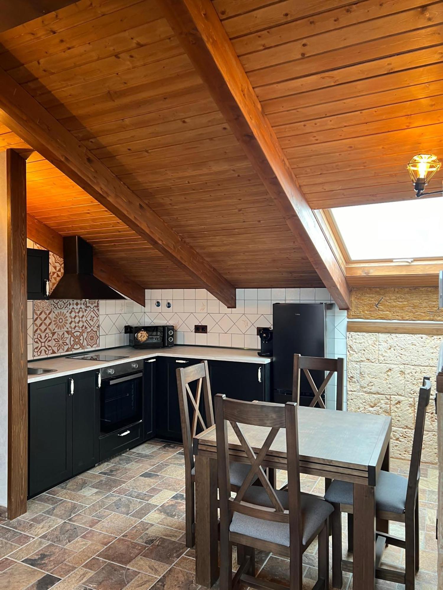 Casa Rural El Torreon Fontiveros الغرفة الصورة