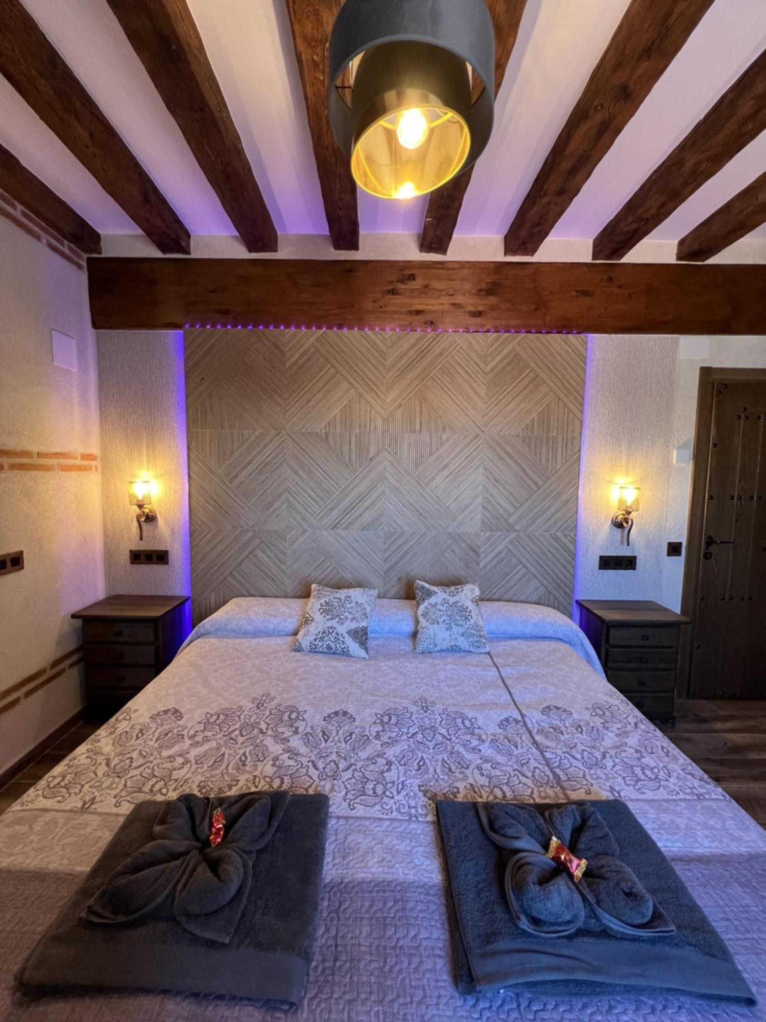 Casa Rural El Torreon Fontiveros الغرفة الصورة